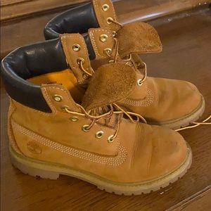 Women’s Timberland Boots 6.5